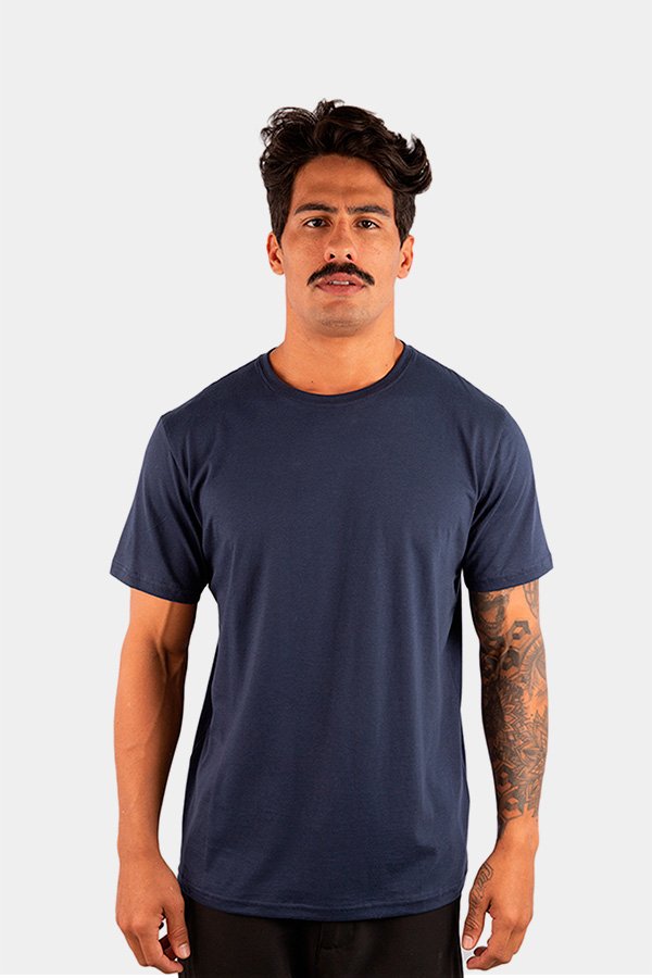 CAMISETA BASICA LISA ALGODÃO PIMA 40.1 -  AZUL-MARINHO