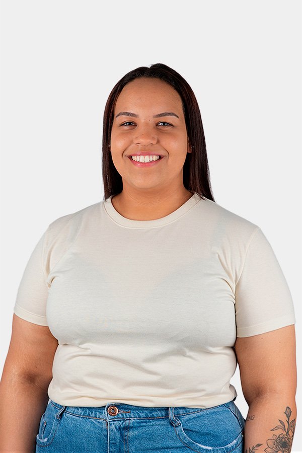 CAMISETA FEM. PLUS SIZE OFF WHITE