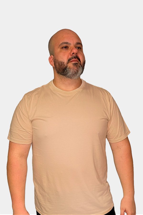 CAMISETA BASICA LISA PLUS SIZE AREIA